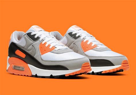 air max 90 recraft total orange.